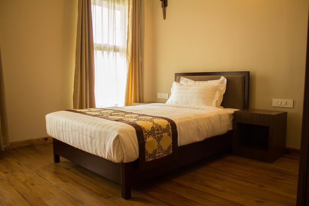 Ariya Hotel Тхимпху Номер фото